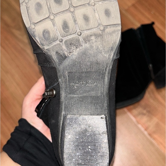 BROWNS ARTICA BOOTS SIZE 8.5 - Picture 7 of 7